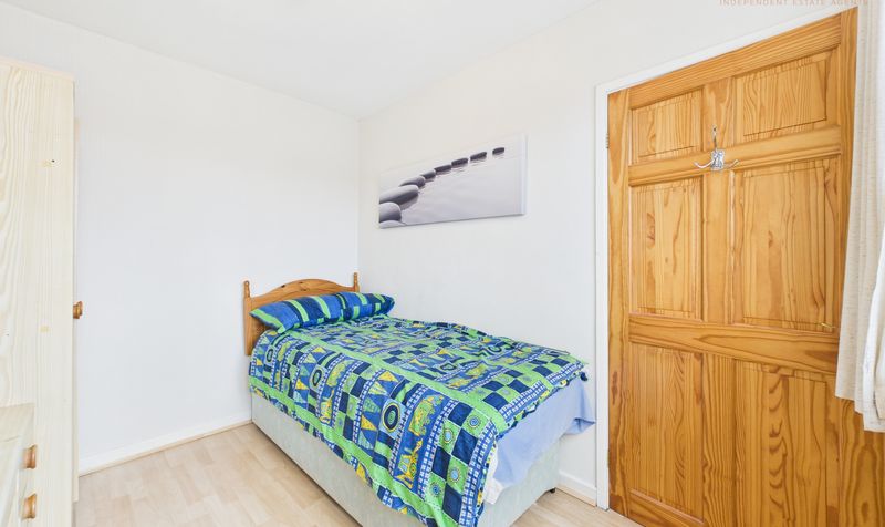 Darlington Crescent, Saughall, CH1