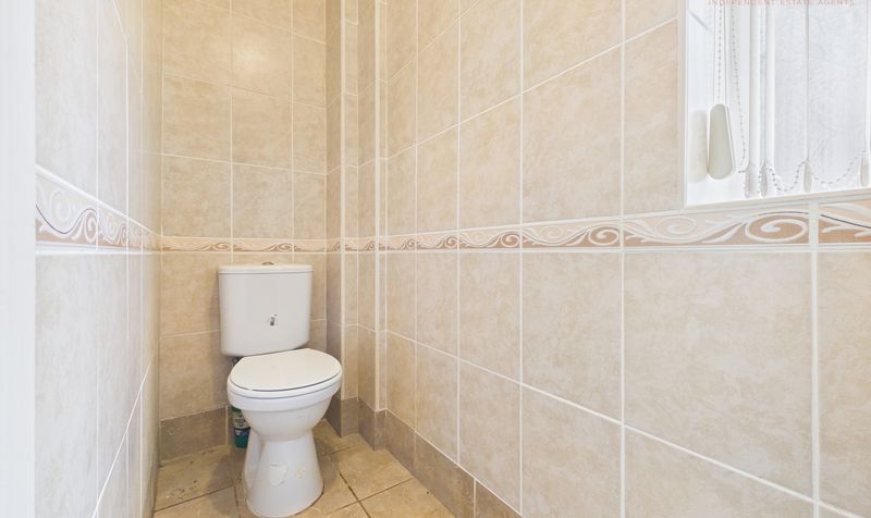 Darlington Crescent, Saughall, CH1