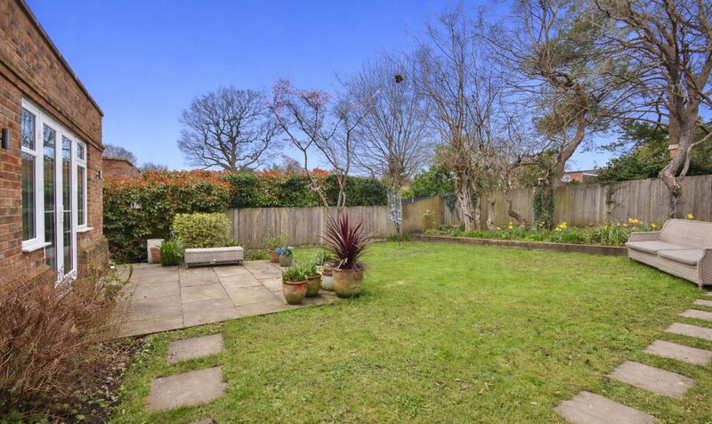 Harriotts Drive, Ashtead, KT21
