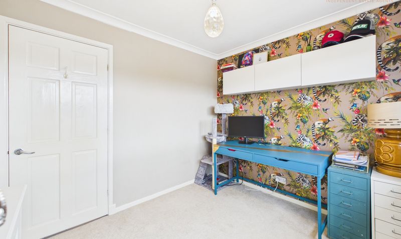 Meadowfield Road, Westminster Park, CH4