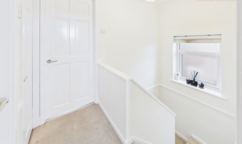 Meadowfield Road, Westminster Park, CH4