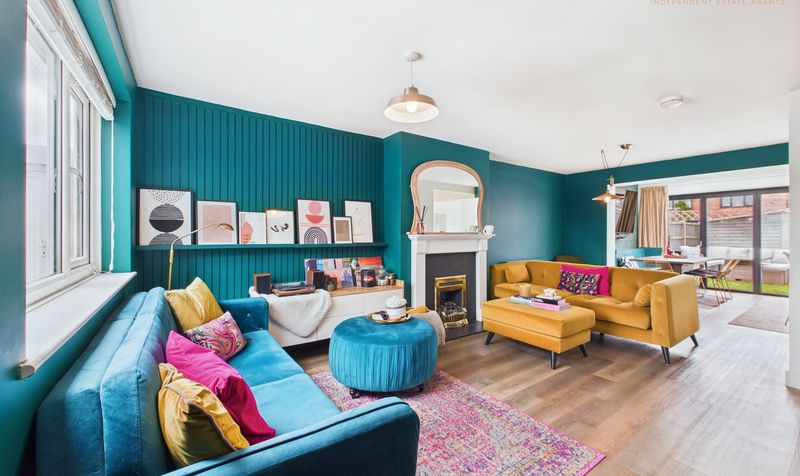 Meadowfield Road, Westminster Park, CH4