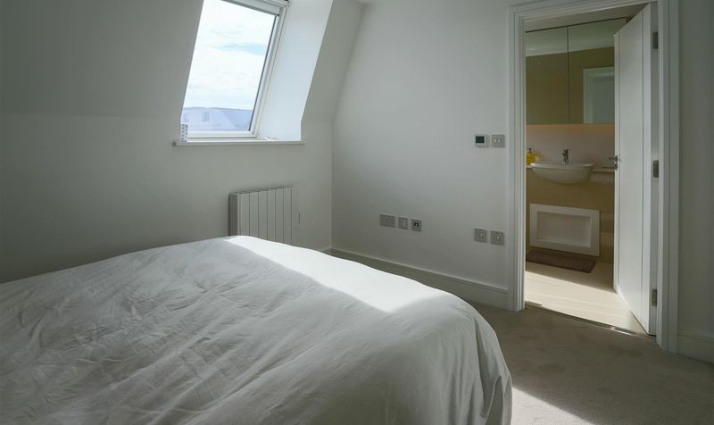 La Motte Street, St Helier, JE2