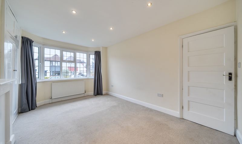 Eastdean Avenue, Epsom, KT18