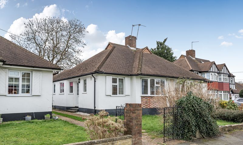 Eastdean Avenue, Epsom, KT18