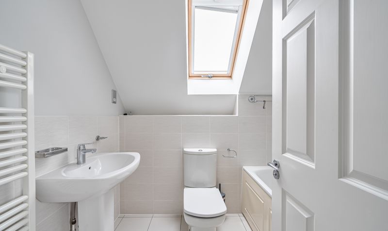 Mulberry Way, Ashtead, KT21