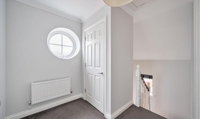 Mulberry Way, Ashtead, KT21