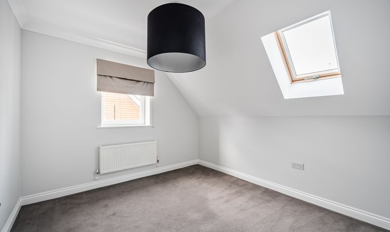 Mulberry Way, Ashtead, KT21