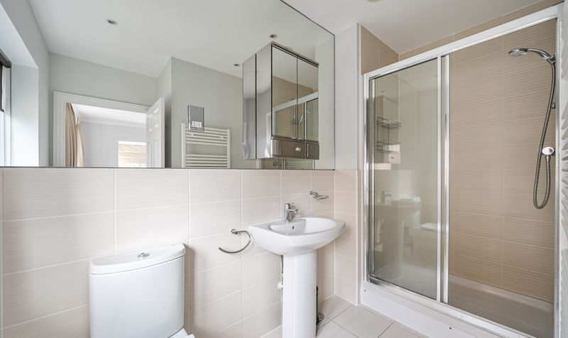 Mulberry Way, Ashtead, KT21