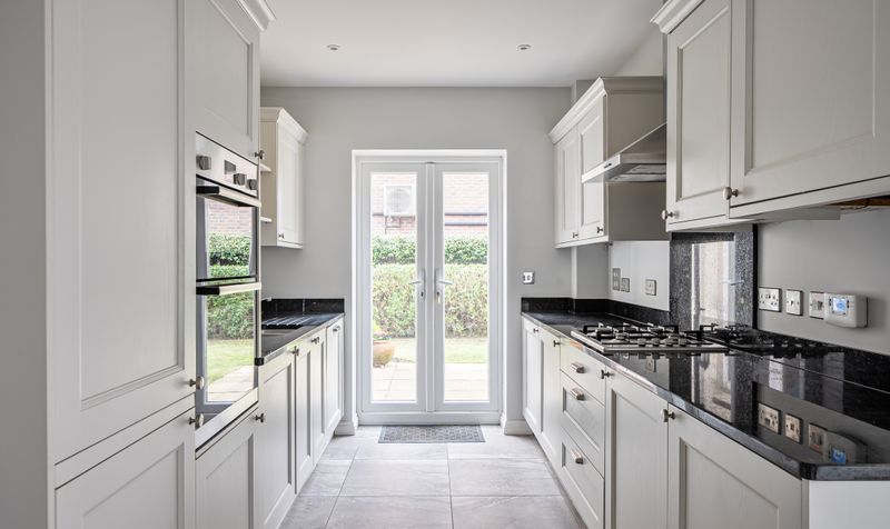 Mulberry Way, Ashtead, KT21
