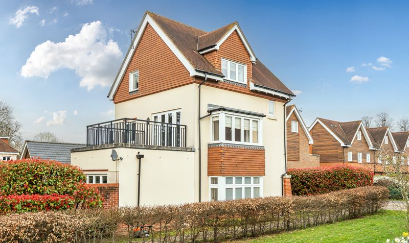 Mulberry Way, Ashtead, KT21