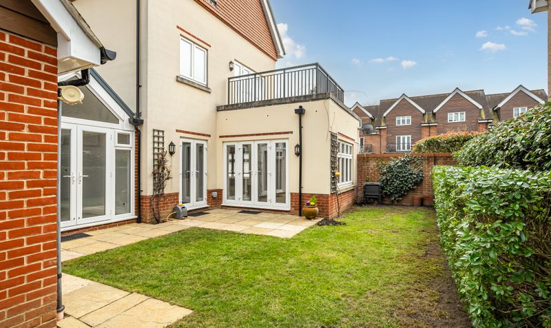 Mulberry Way, Ashtead, KT21