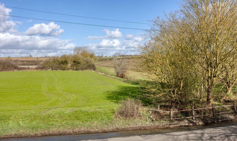 4 Bedroom House For Sale &ndash; Upton End Road, Shillington, SG5 3