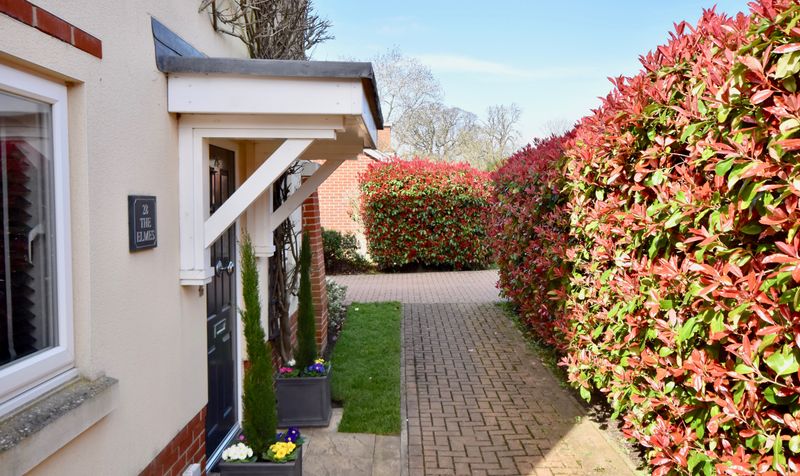 Mulberry Way, Ashtead, KT21