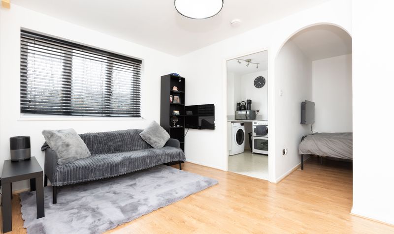 1 Bedroom Flat For Sale &ndash; Wedgewood Road, Hitchin, SG4 3