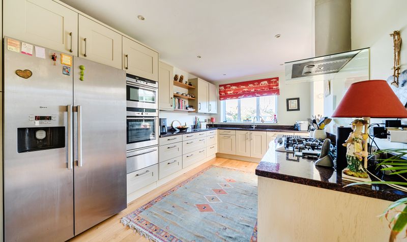 Greville Park Road, Ashtead, KT21