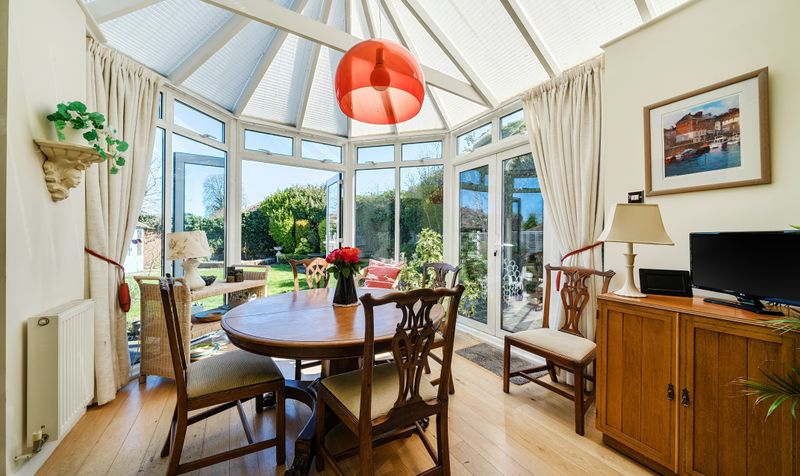 Greville Park Road, Ashtead, KT21