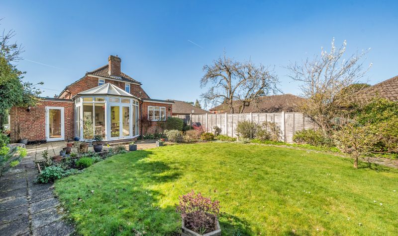 Greville Park Road, Ashtead, KT21