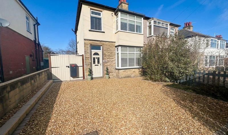 Mayfield Avenue, Huddersfield, HD5