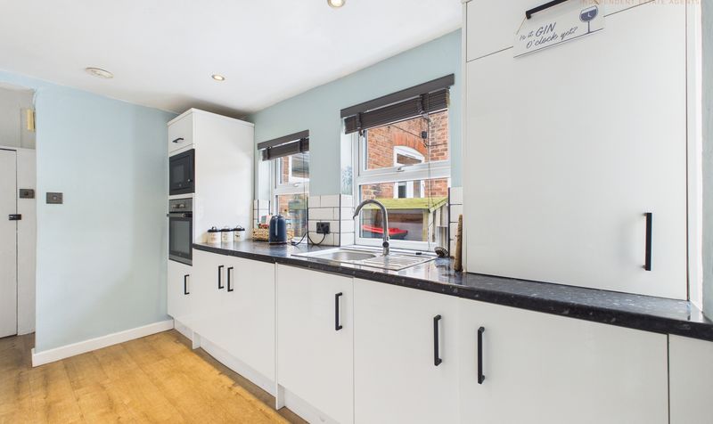 Brookside Terrace, Hoole, CH2