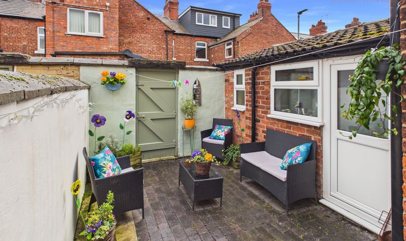 Brookside Terrace, Hoole, CH2