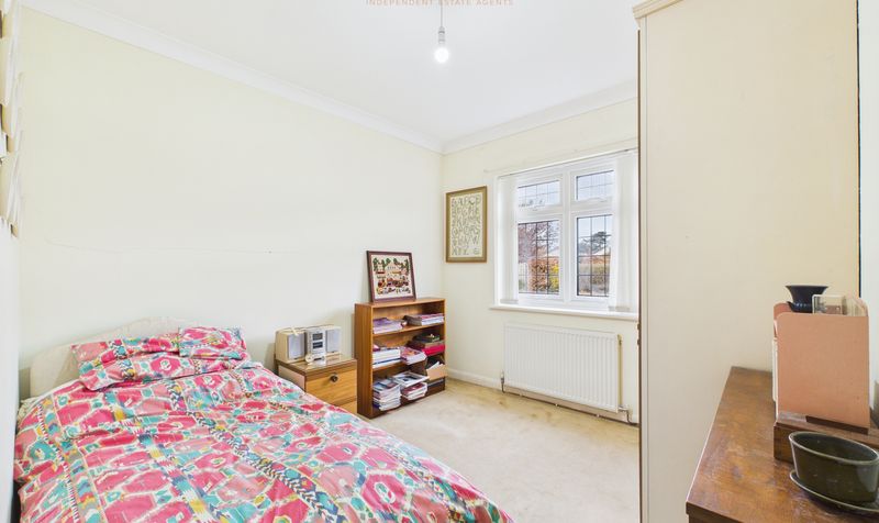 Rushton Drive, Upton, CH2
