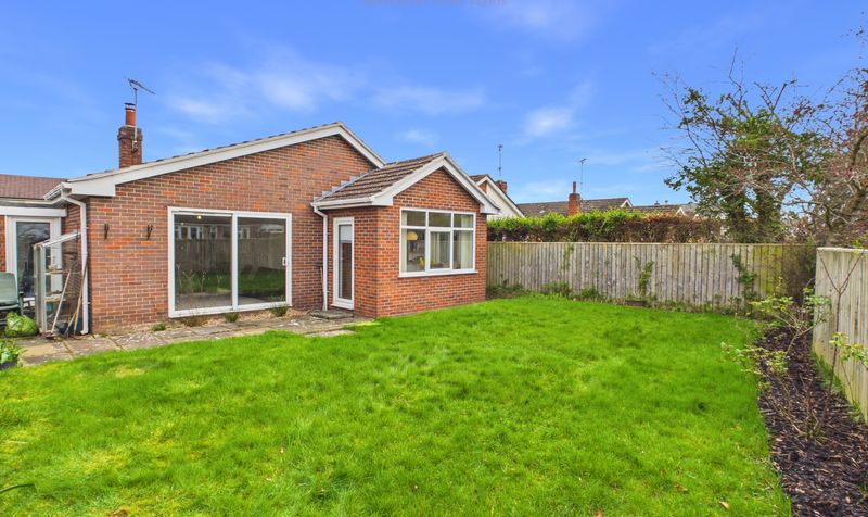 Rushton Drive, Upton, CH2