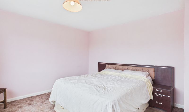 Cotebrook Drive, Upton, CH2