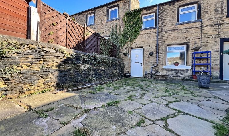 Cockley Hill Lane, Huddersfield, HD5