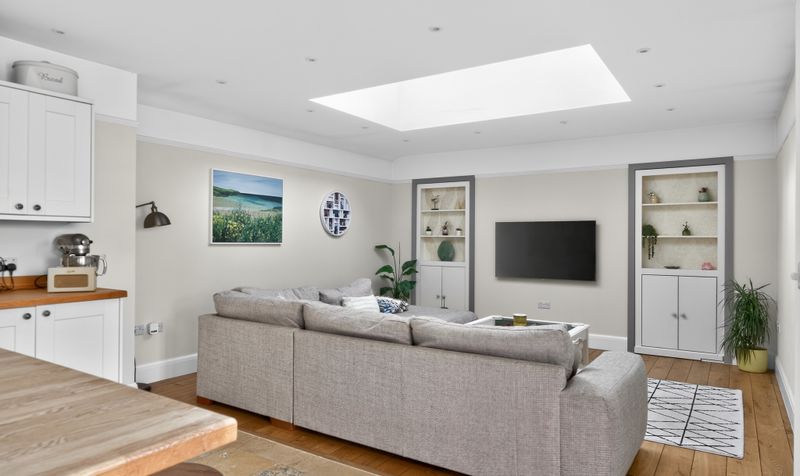 Reigate Road, Epsom, KT17