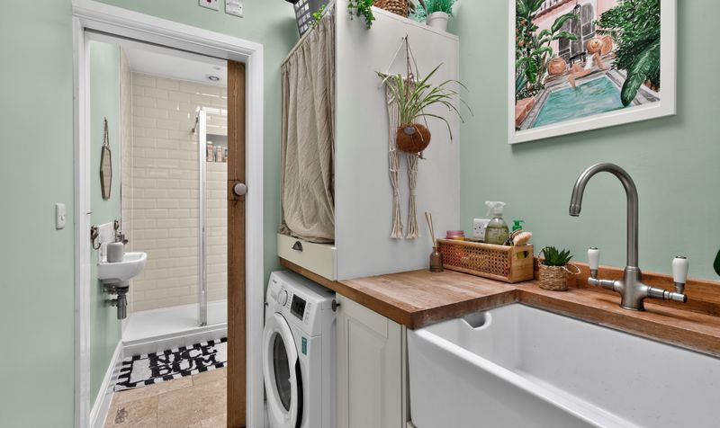 Reigate Road, Epsom, KT17