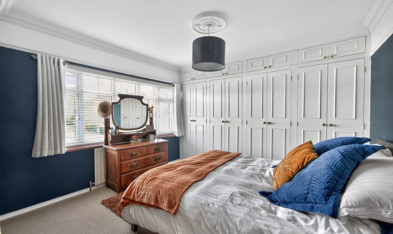 Reigate Road, Epsom, KT17