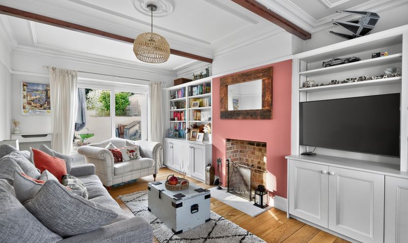 Reigate Road, Epsom, KT17