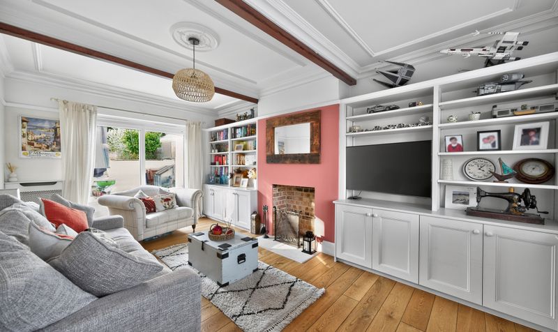 Reigate Road, Epsom, KT17