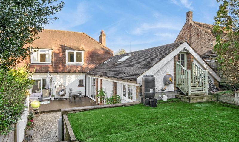Reigate Road, Epsom, KT17