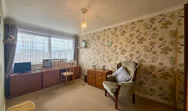 Hartford Road, Epsom, KT19
