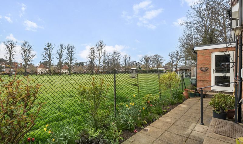 Gwennap Place, Ashtead, KT21