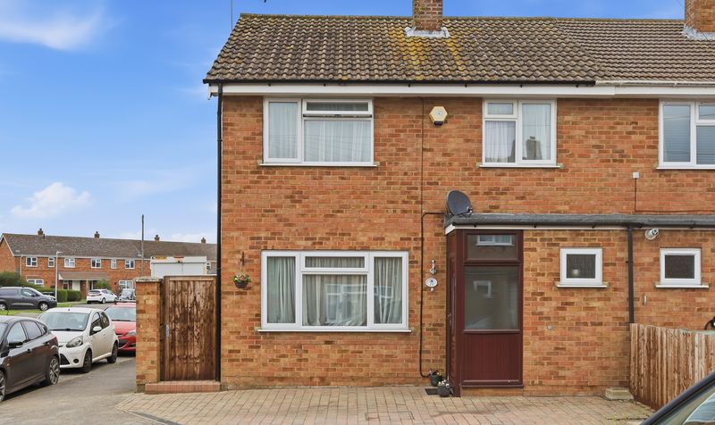 3 Bedroom House For Sale &ndash; Woodmer Close, Shillington, SG5