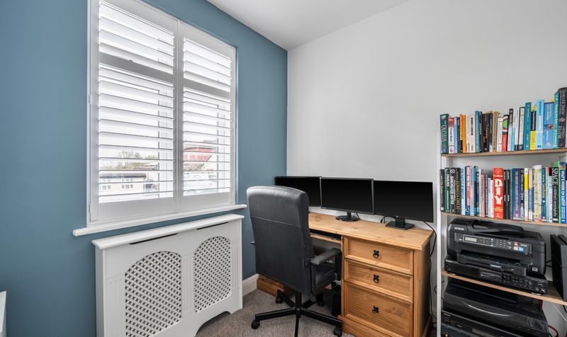 The Crescent, Epsom, KT18