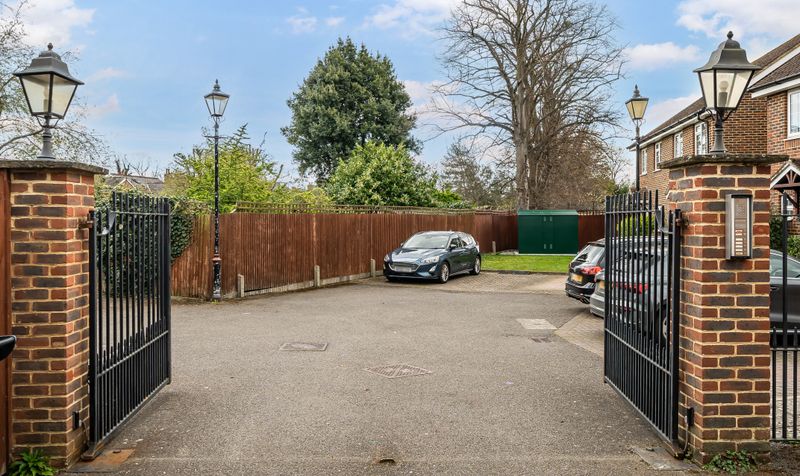 Pound Close, Epsom, KT19