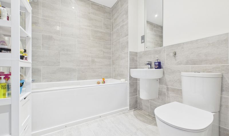 Alanbrooke Road, Saighton, CH3