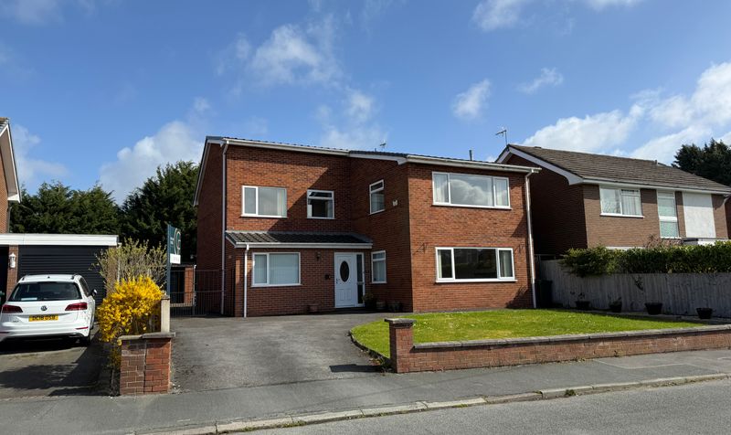 Darlington Crescent, Saughall, CH1