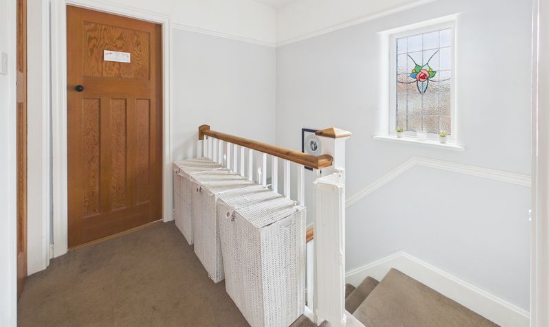 Maytree Avenue, Vicars Cross, CH3
