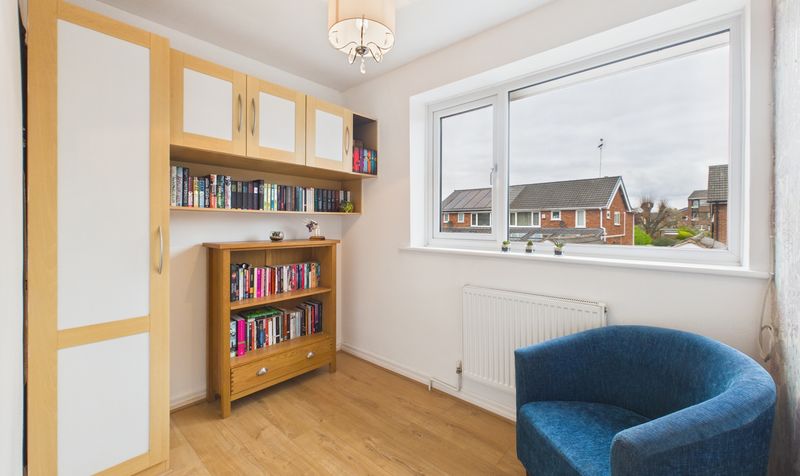 Pearl Lane, Vicars Cross, CH3