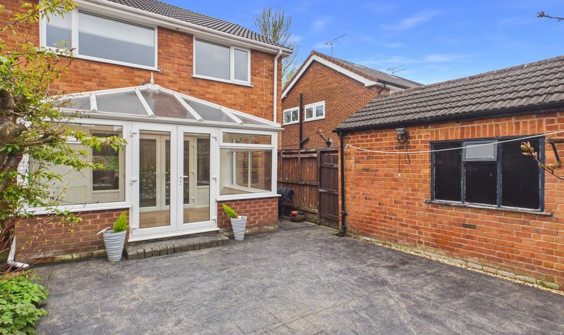 Pearl Lane, Vicars Cross, CH3