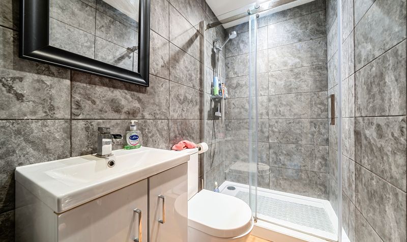 College Road, Epsom, KT17