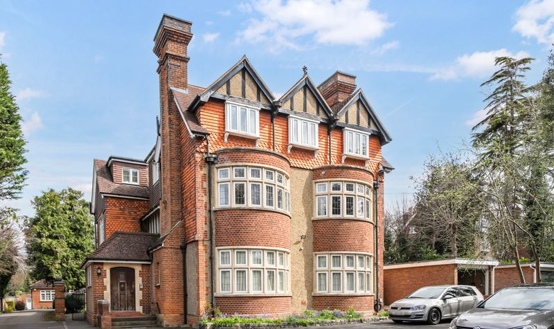 College Road, Epsom, KT17