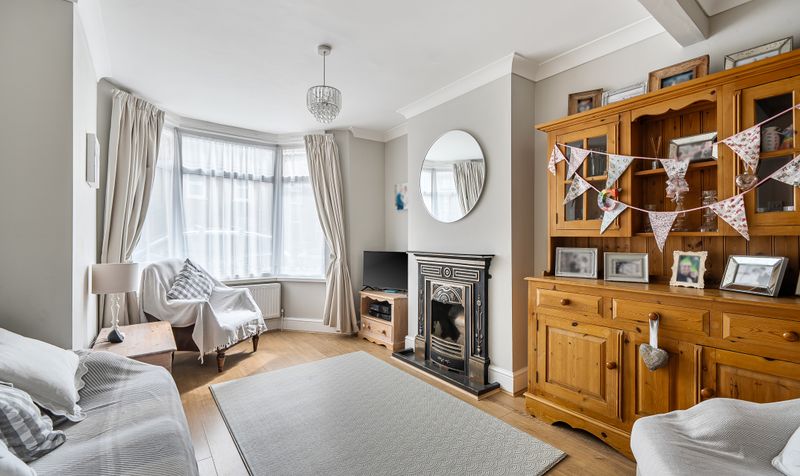 Heatherside Road, Epsom, KT19