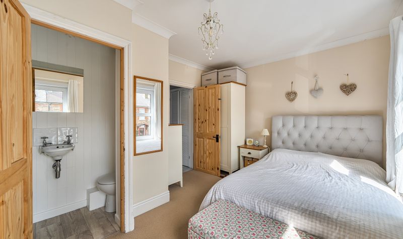 Heatherside Road, Epsom, KT19