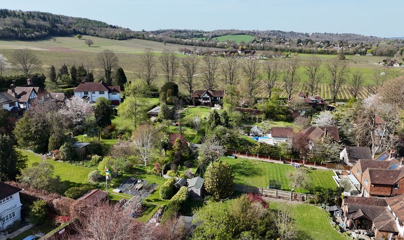 Calvert Gardens, Dorking, RH4
